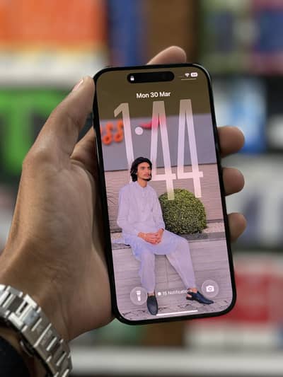 15 pro blue titanium