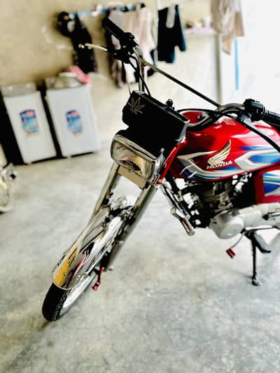 Honda 125 model 22///////0304//06//78702//