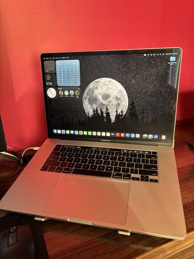 MacBook Pro 2019 32gb 512gb
