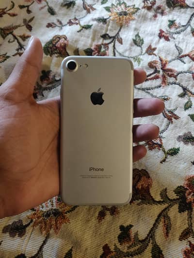 iphone 7 (pta 128)
