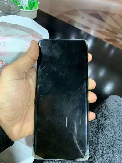 OnePlus 8Pro Total Genuine just 1 line working 100%
