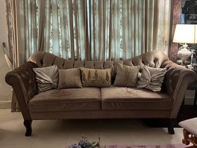 Stylish Brown 3-Seater Sofa – Good Condi