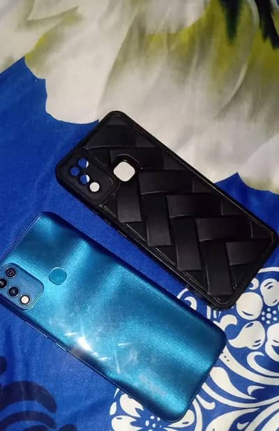 One Hand Used Phone 4/64