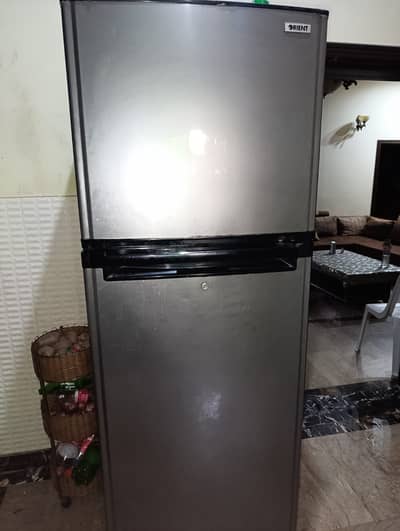 Orient full size refrigerator