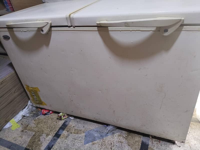 waves deep freezer 0