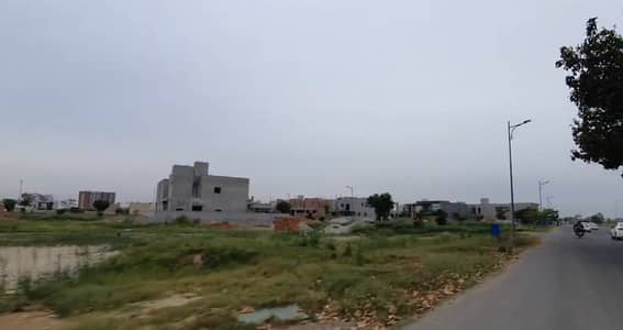 Own Your Dream Plot in DHA 9 Town, Lahore Prime Location at PKR 94.50 Lakh