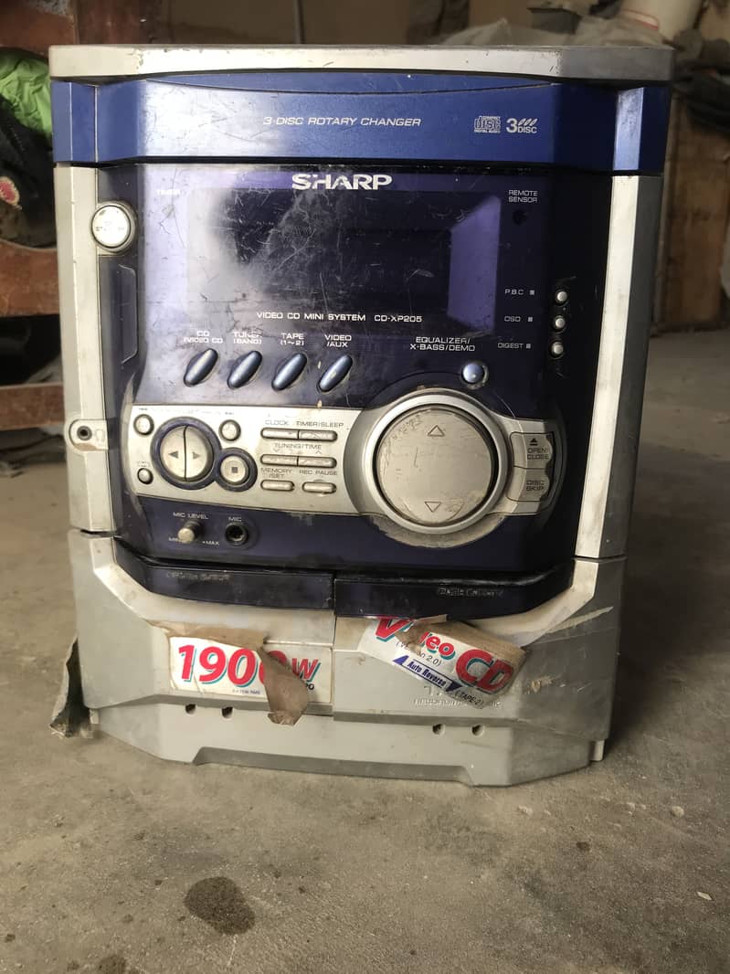 Sharp multimedia system Amplifier model CD-XP205V 2
