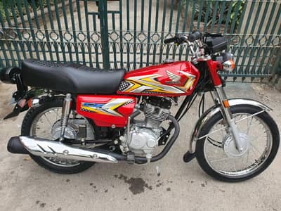 CG 125 new bike only 5000km usedpack eginge head never accident