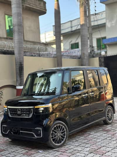 Honda N box Custom