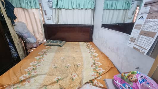 Wooden double Bed mint condition