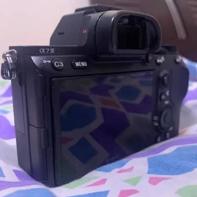 Sony a7iii my 03091038613 WhatsApp sir
