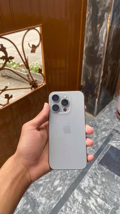 IPHONE 15 PRO NON PTA