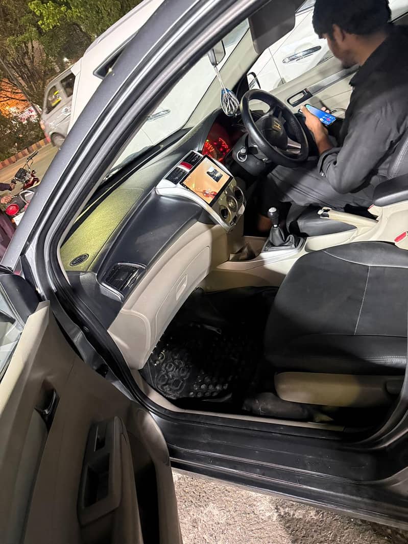 Honda City IVTEC 2013 8