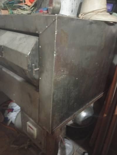 Manual Pizza Oven | 2 Stainless Steel Cutters