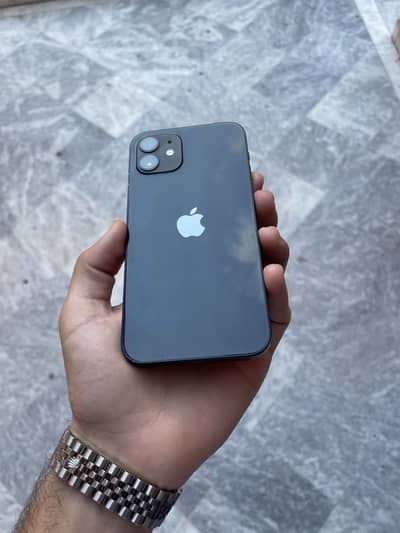 Iphone 12 Factory unlock 10/10 urgent sale