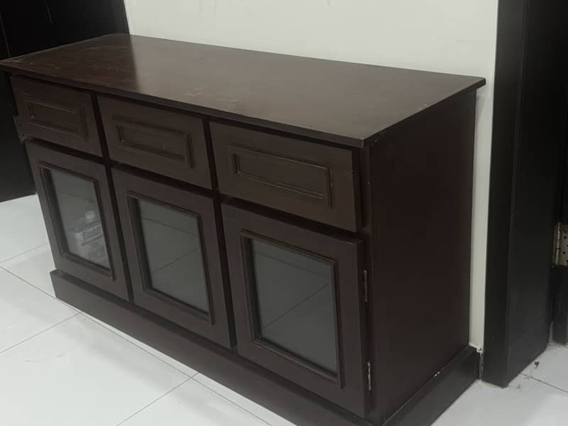 Solid wood cupboards 2