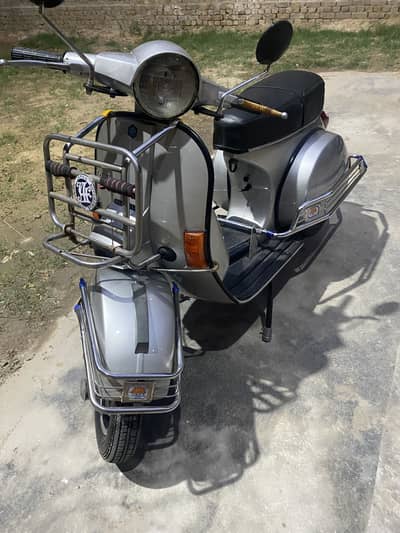 Vespa Scooter