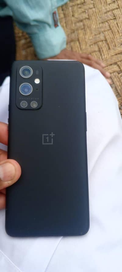 Oneplus 9pro 12 256gb outclass camera 30x zooming snap adragan 888