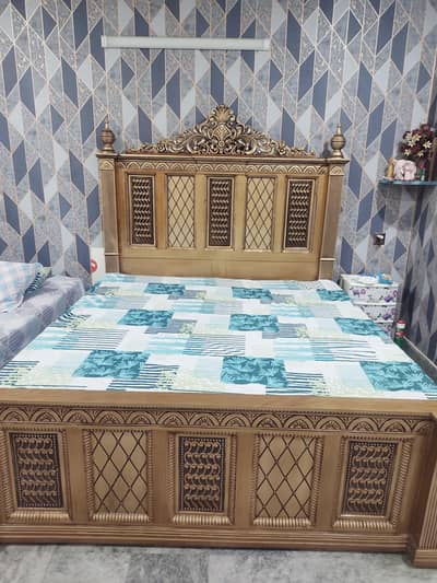 bed+mattress+dressing table