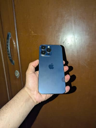 Iphone 14 pro max  with box