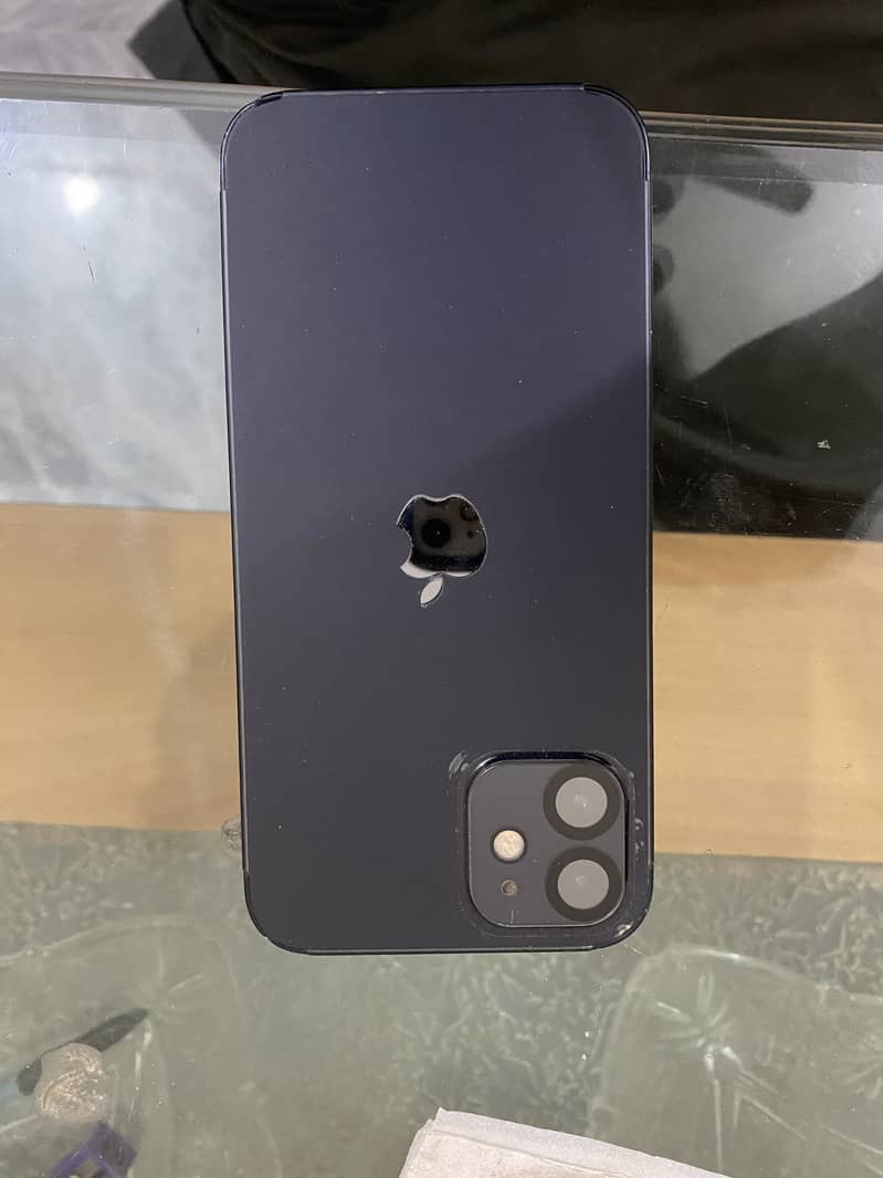 Apple iPhone 12 9