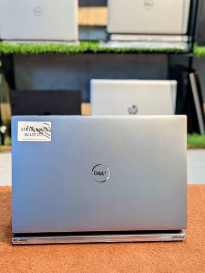 dell precision 5560 Core i7 11th Gen 16/512GB Touch 4k 4GB GPU (T1200)