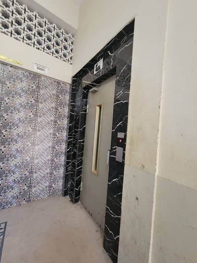 Get A 750 Square Feet Flat For sale In Upper Gizri