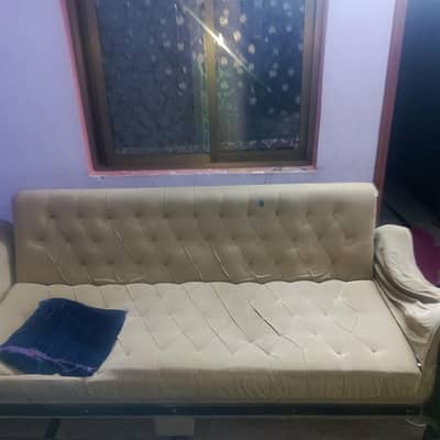 3 seater sofa bed fair condition
