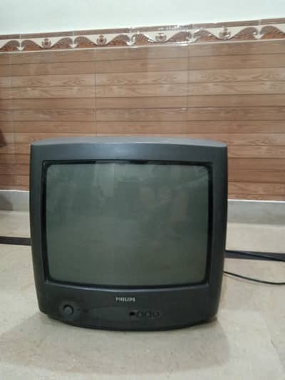 Philips 14” TV + Stand for Tv – Good Condition