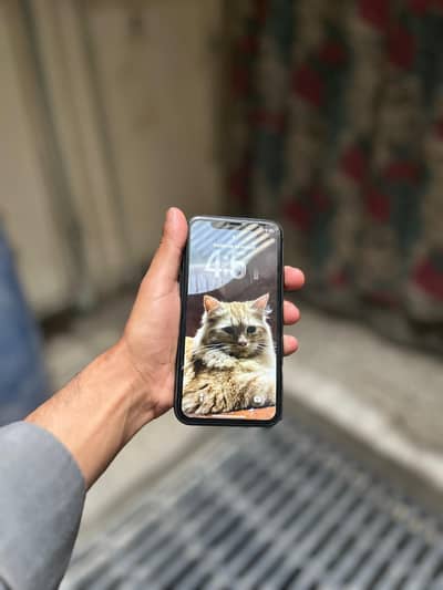 Iphone 11 64gb with cover