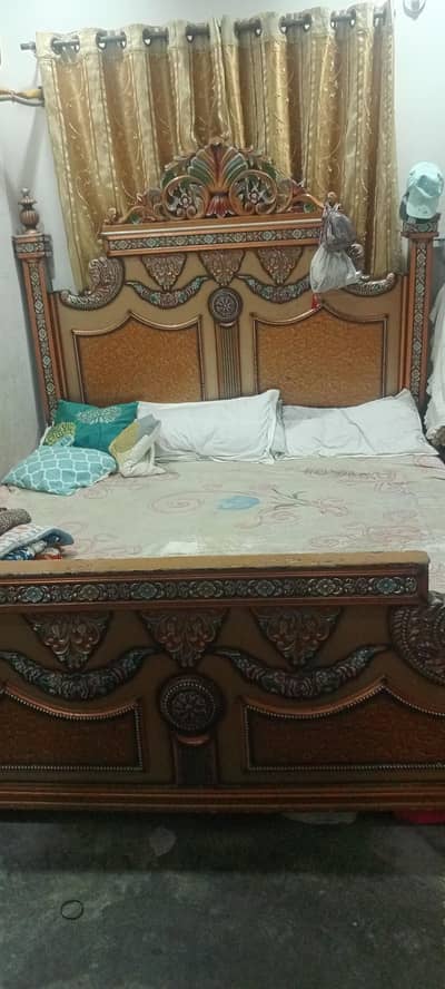 bed set sale urgent whith mattress