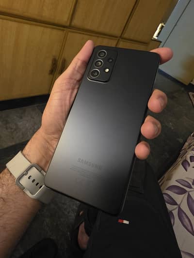 Samsung A72 - PTA Approved 8/128 GB 10/10 Condition