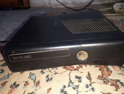 X. Box 360(slim 250Gb)