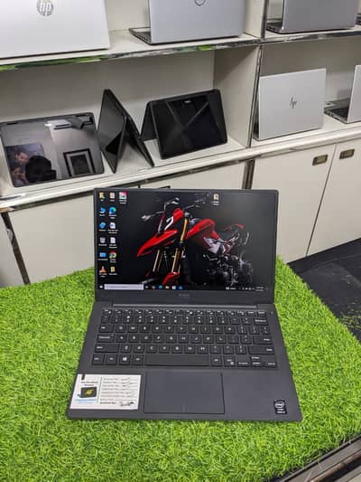 Dell XPS 13 9343 i5 5th Gen 8GB RAM 256GB SSD Slim Lightweight Bezeles