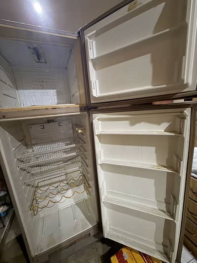 Dawlance Refrigerator Fridge