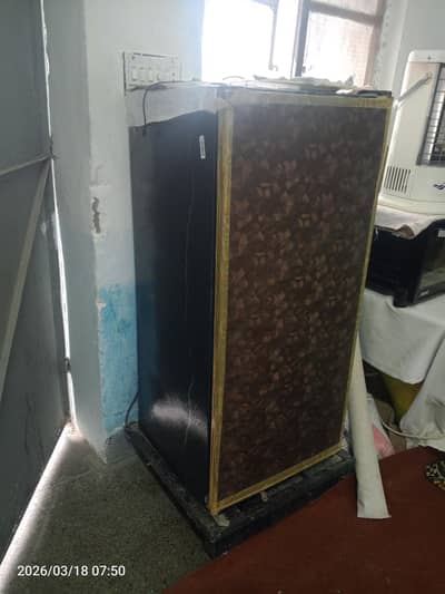 A little used fridge in great conditions