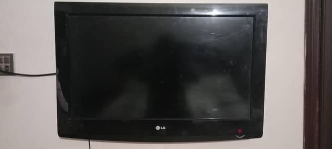 LG 32 inch LCD TV for Urgent Sale