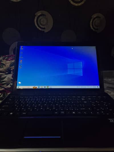 Japanese Gaming laptop core i7  - 8GB RAM - Nvidia GT 555M - gta 5 med