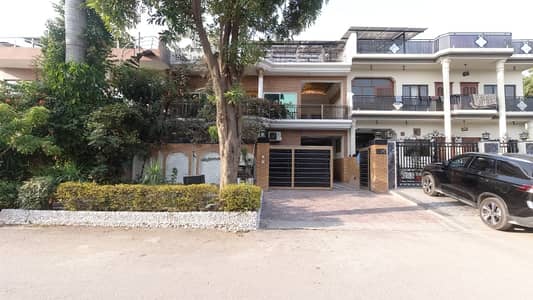 12 Marla Double Storey House Is Available For Sale In I/8-3 Islamabad