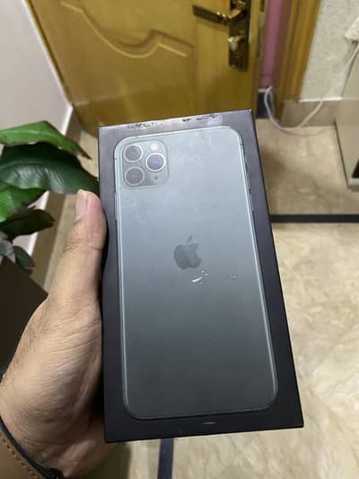 Iphone 11 pro max - 256 GB PTA