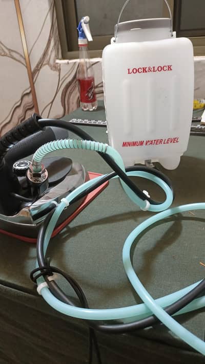 lock&lock company brand new. iron staeam lk300 lb