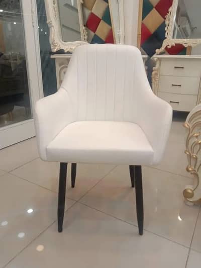 Chairs | Wooden Chairs | Luxury Chairs | Dining Chairs | Single Chair