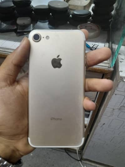 iphone 7 pta sim gleach 32 gb 10by 10 all ok