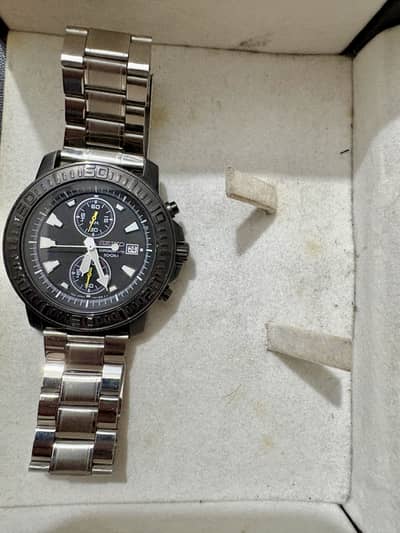 Seiko Chronograph Original Watch – 100M – Good Condition – Urgent Sale