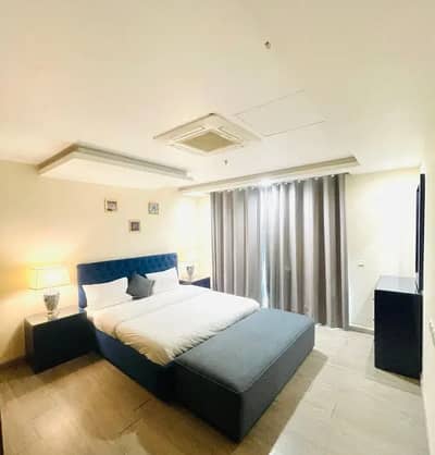 1 bedroom apartment available par day Empire Heights 2 phase 6