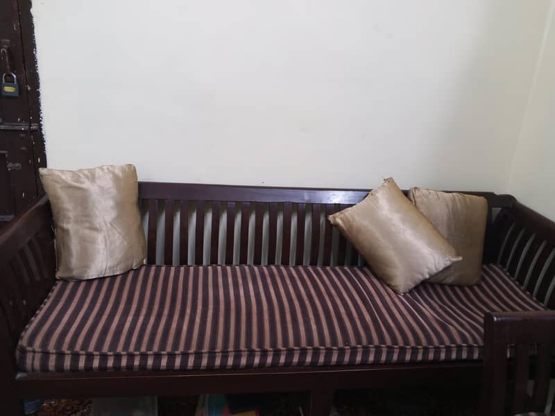 sofa set 0