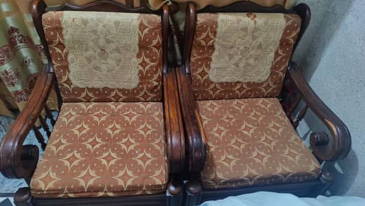 Classic 3-Seater Solid Wood Sofa with Cushions