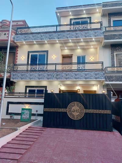 G-13 25x40 Brand new double story house available for sale