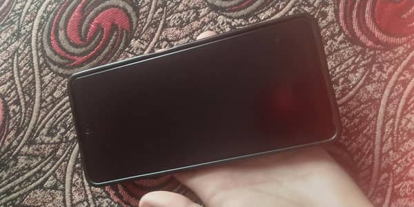 urgent sacle karna hn bhaki phone all ok hn