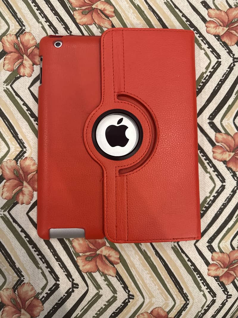 iPad 2nd generation good condition 0